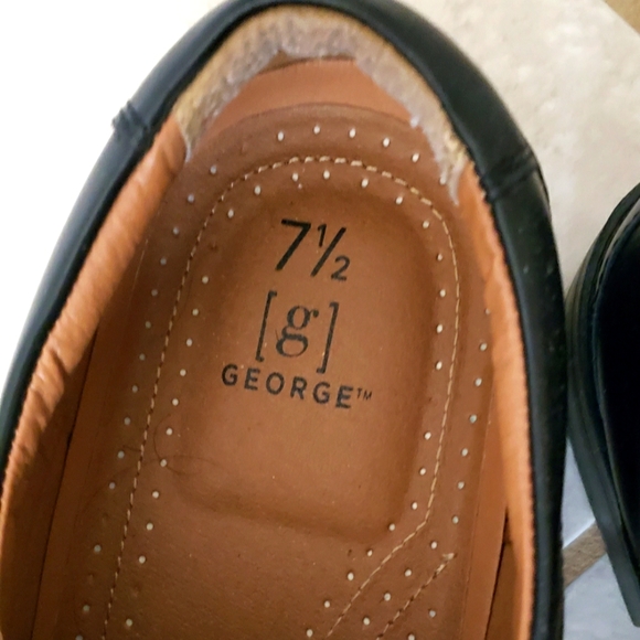 Boys or Mens Georgetown shoes size 7 1/2 used once. I GNC - Picture 2 of 7